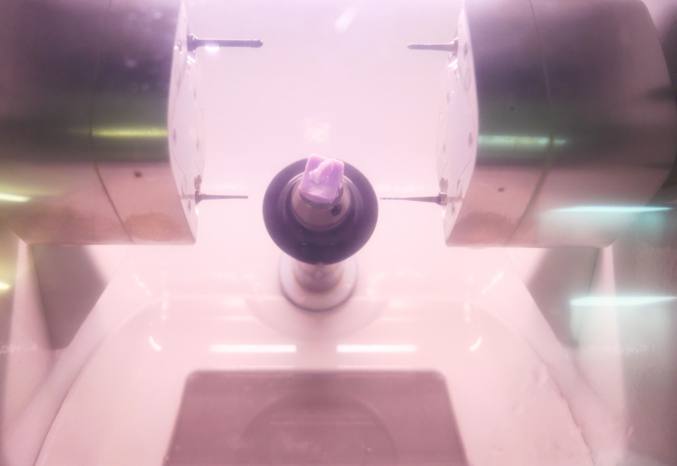 CEREC : Un sistema de elaboración de restauraciones protésicas.