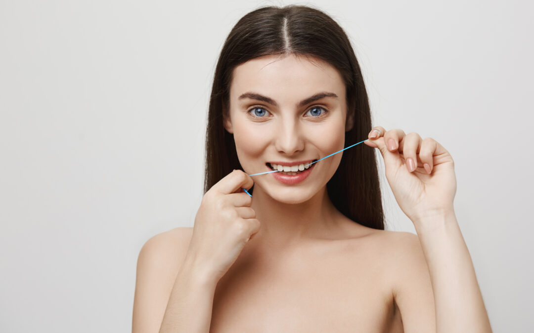 Uso del hilo dental: ¿antes o después del cepillado?